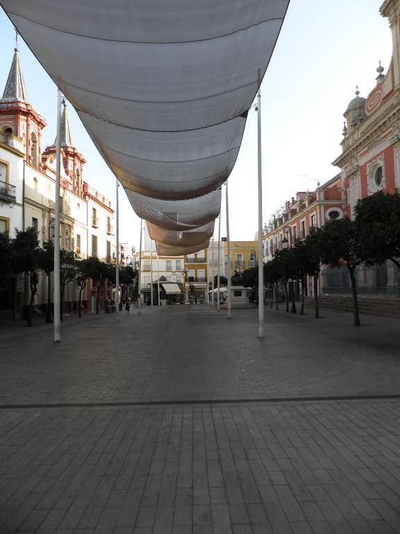 Apartamento Centro Plaza Salvador, Wifi Free& Parking Opcional Sevilla Kültér fotó