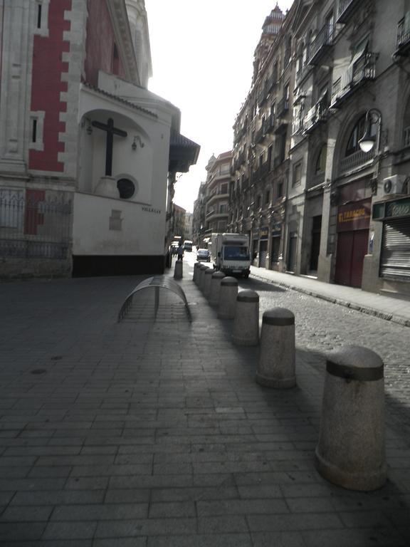 Apartamento Centro Plaza Salvador, Wifi Free& Parking Opcional Sevilla Kültér fotó