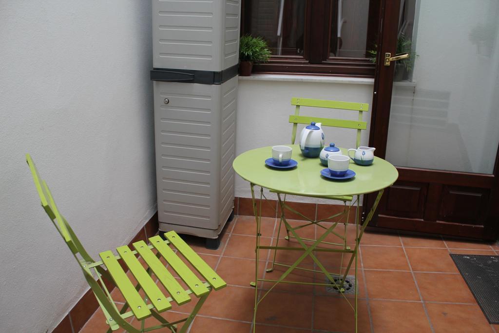 Apartamento Centro Plaza Salvador, Wifi Free& Parking Opcional Sevilla Kültér fotó