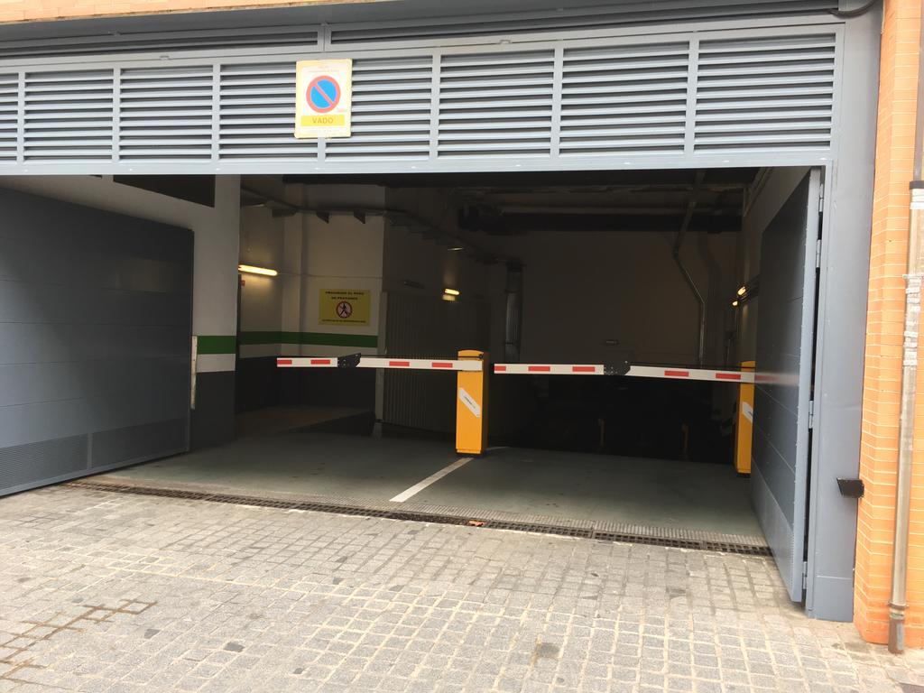 Apartamento Centro Plaza Salvador, Wifi Free& Parking Opcional Sevilla Kültér fotó